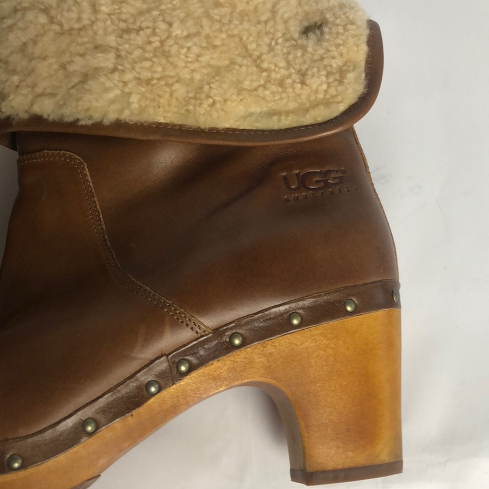 UGG Australia Kensington  leather boots size 9 - Picture 2 of 8